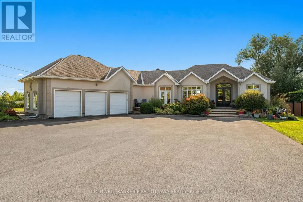 358 River Road, Ottawa